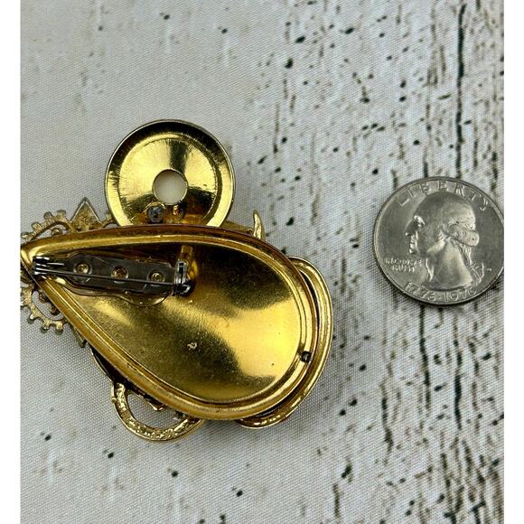 Handmade Jewelry - Hat - Scarf - Handbag - Lapel Brooch - Found Item Brooch - Picture 2 of 3